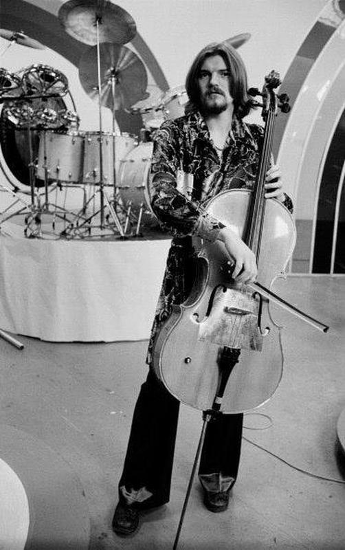 Hugh McDowell, the ELO Cellist from Iconic Line-Up, Passes Away at 65 after Lengthy Illness