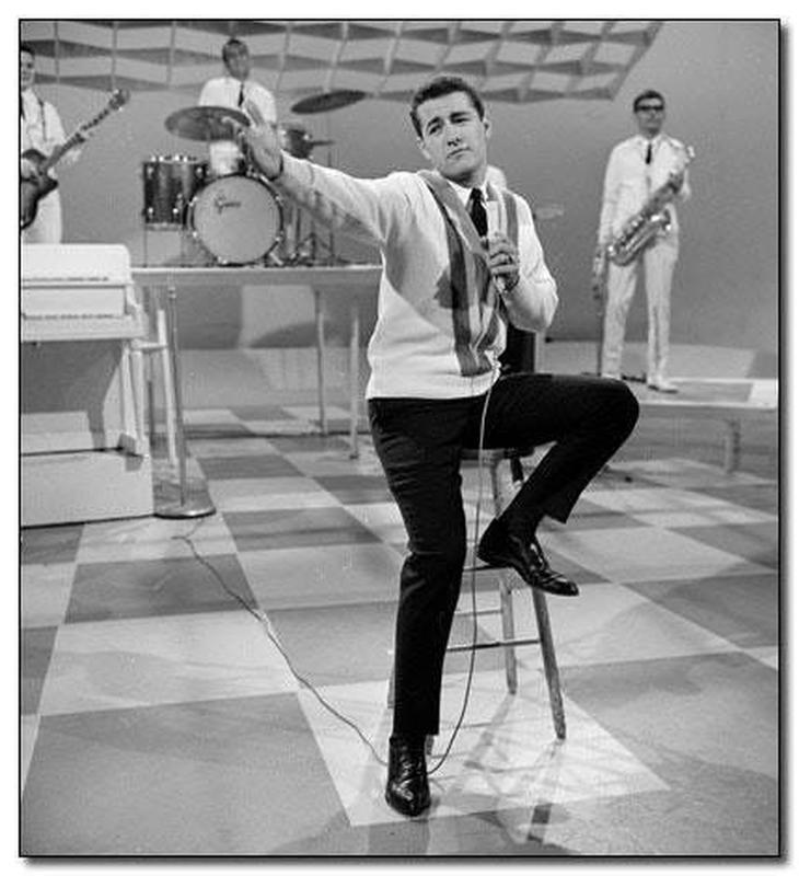 Alex Trebek in 1963: The Epitome of Grooviness