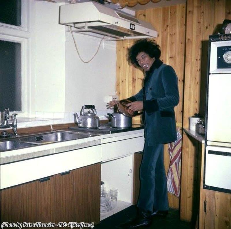 1967: Jimi Hendrix photographed in his London flat's kitchen