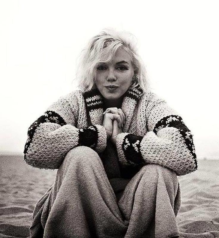 36-year-old Marilyn Monroe photographed 3 weeks prior to her death in 1962.