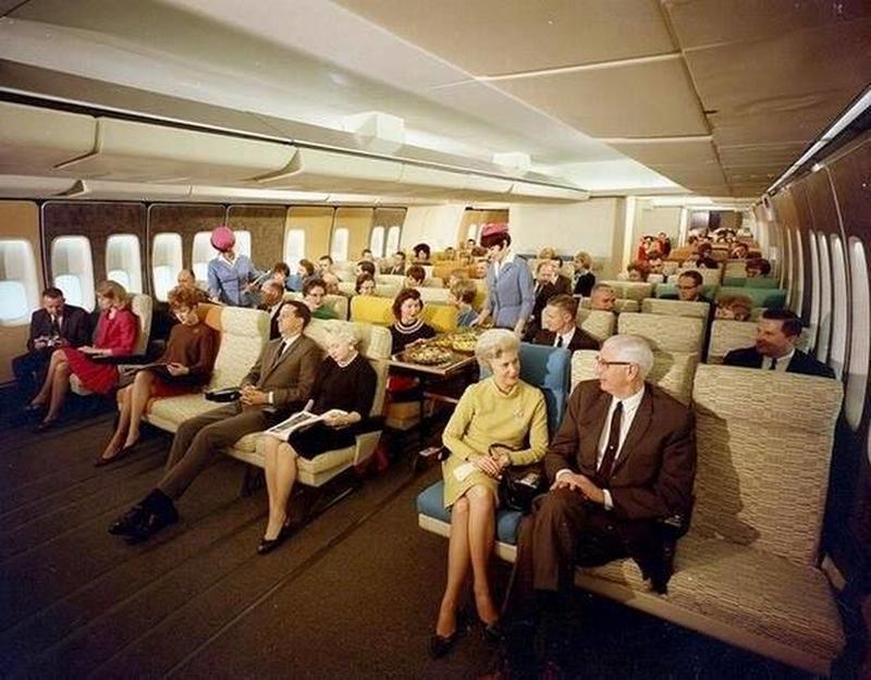 Boeing 747's Spacious Interior Back in the 1970s