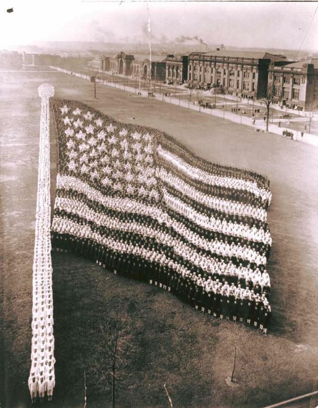 10,000 Navy sailors in Illinois come together to create a living United States Flag in 1917