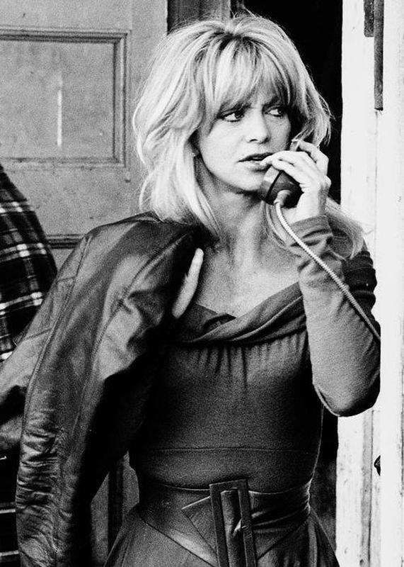 1990 American Action Comedy Film 'Bird on a Wire' Features Goldie Hawn