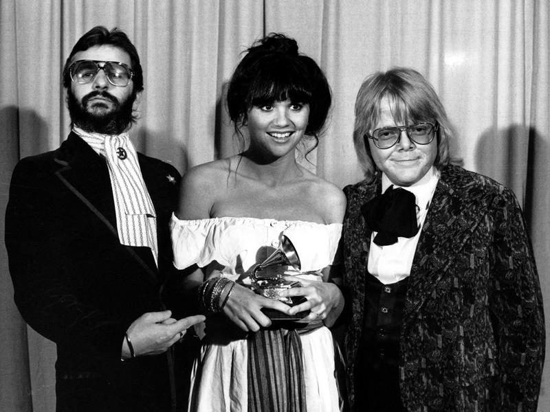 Grammy Awards in 1977 feature Ringo Starr, Linda Ronstadt, and Paul Williams.