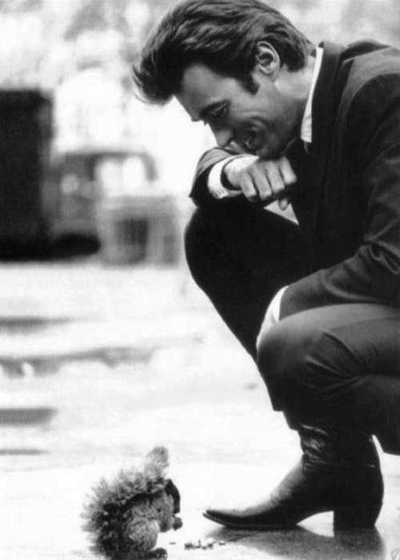 Clint Eastwood's Squirrel Feeding Moment on 'Coogan's Bluff' Set in '68