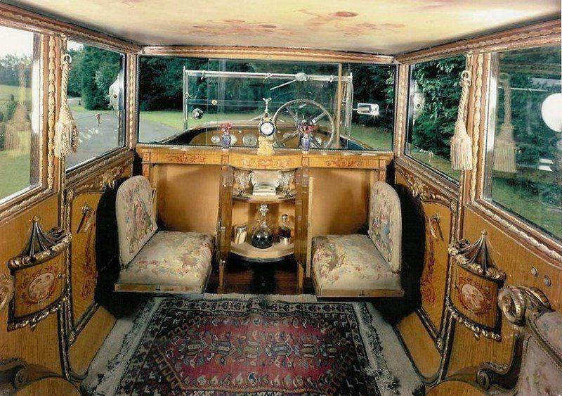1926 Rolls Royce Interior Showcased