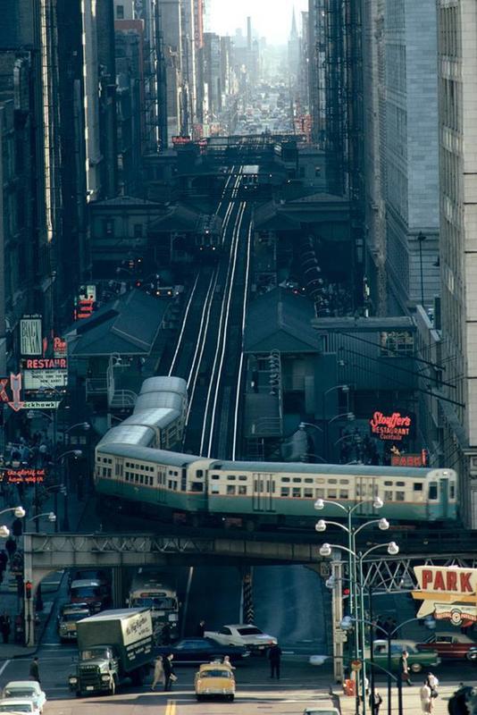 A Glimpse of Downtown Chicago in 1967