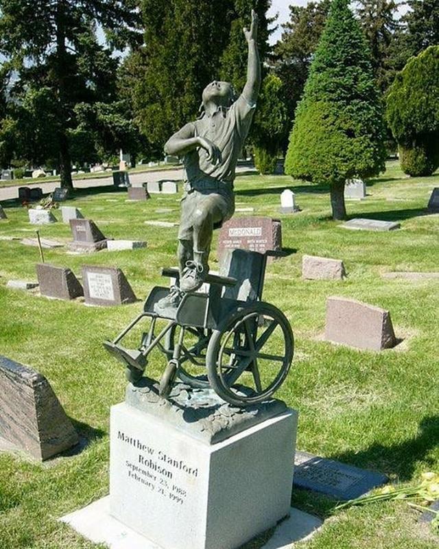 Father in Salt Lake City creates beautiful headstone for wheelchair-bound son.