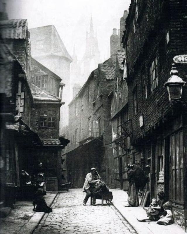 London in 1890: A Historic Snapshot