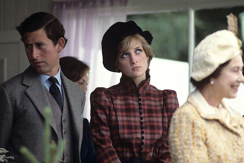 Princess Diana, aged 19 in 1980, appears disinterested and longing for another place