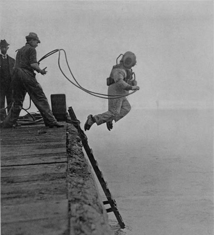 1915: Deep-Sea Diver Achieves Astonishing Aerial Feats