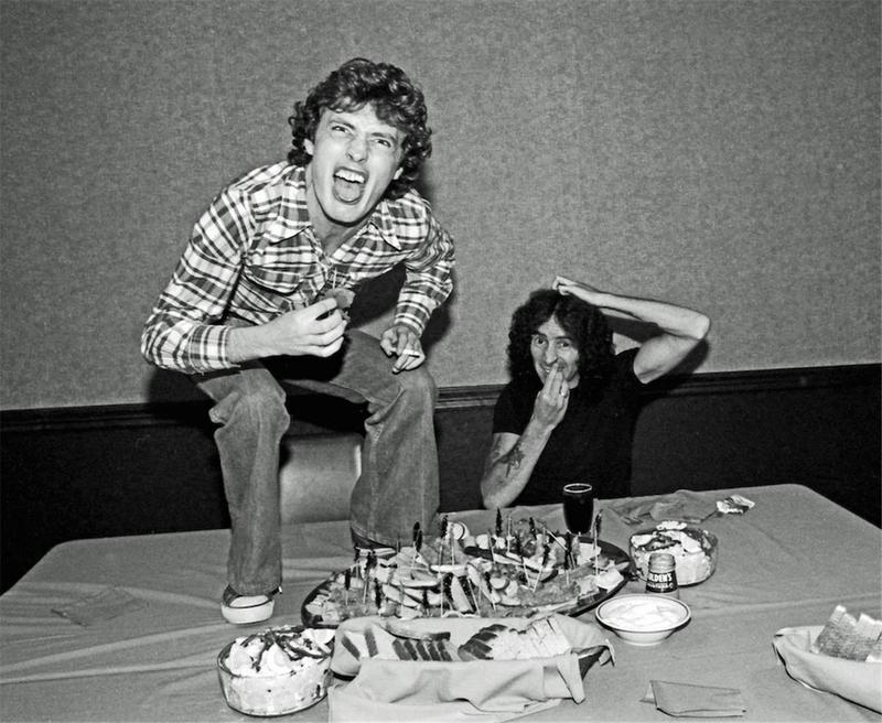 Angus Young and Bon Scott's Lunch Date, 1977