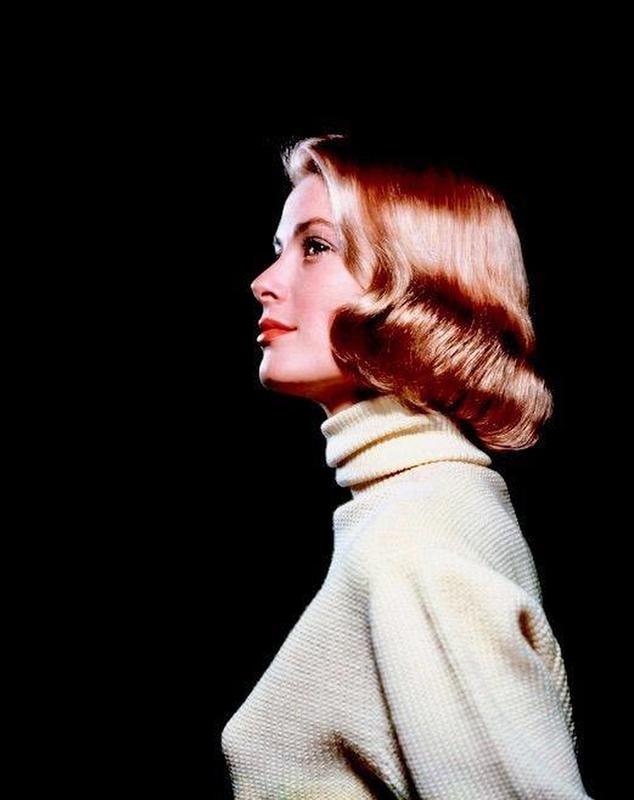 Grace Kelly's beauty was breathtaking from every angle, as seen in 1954.