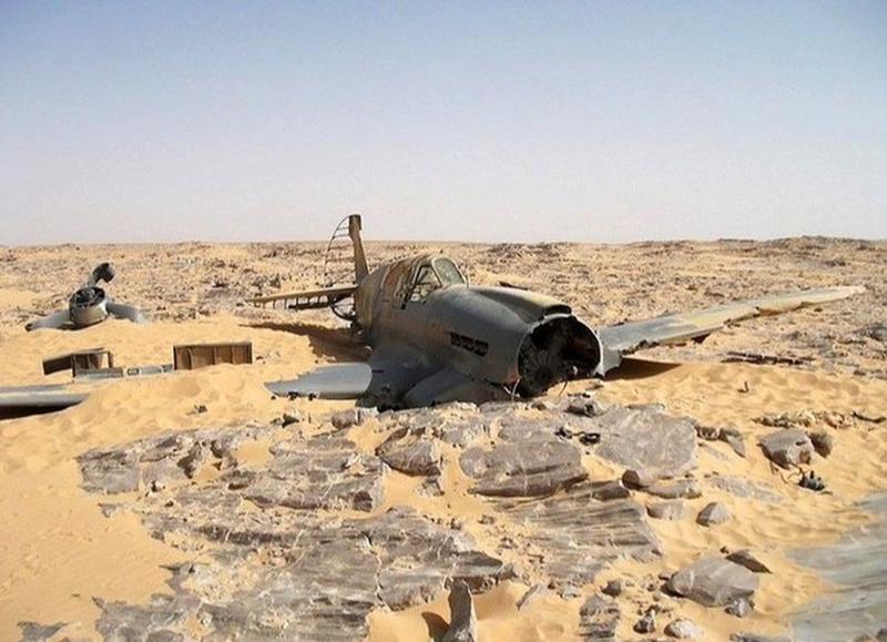 Wreckage of a Kittyhawk P-40 Discovered in Sahara Desert in 2012