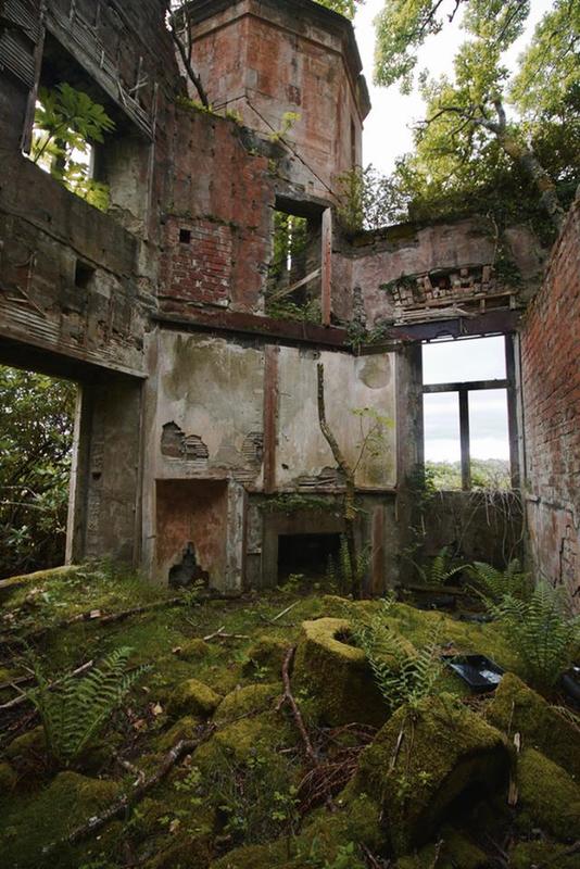 Poltalloch House: Once a Magnificent Scottish Estate from 1853, Now Abandoned and Dilapidated Since the 1950s