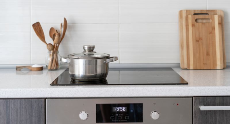 Energy Efficiency Tips for Electric Stoves and Ovens