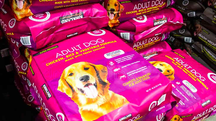 Diamond Naturals: A Closer Look at Dog Food