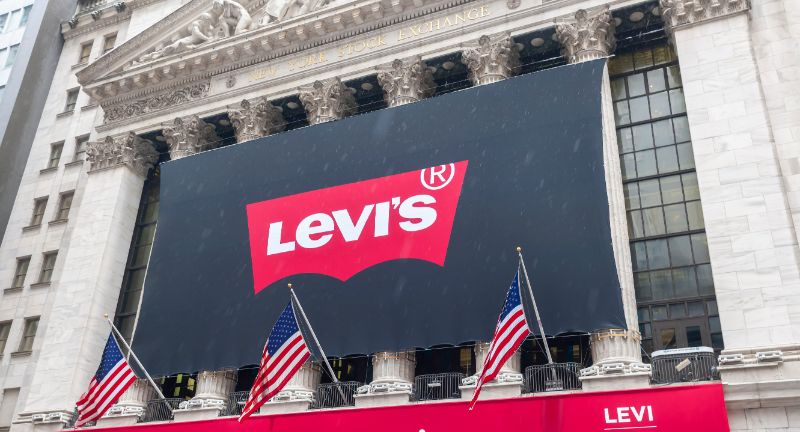 Levi's